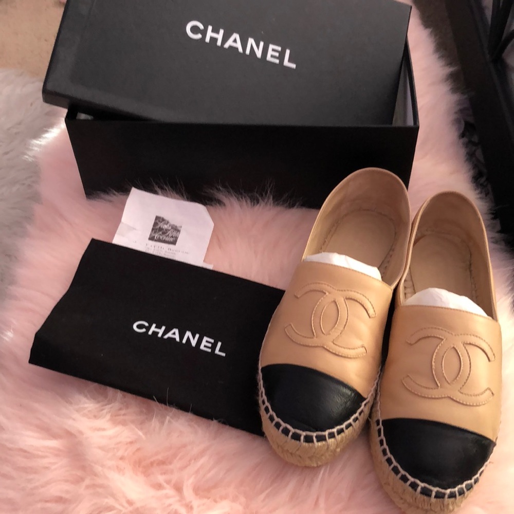 Authentic Chanel espadrille size 37 w/ receipt